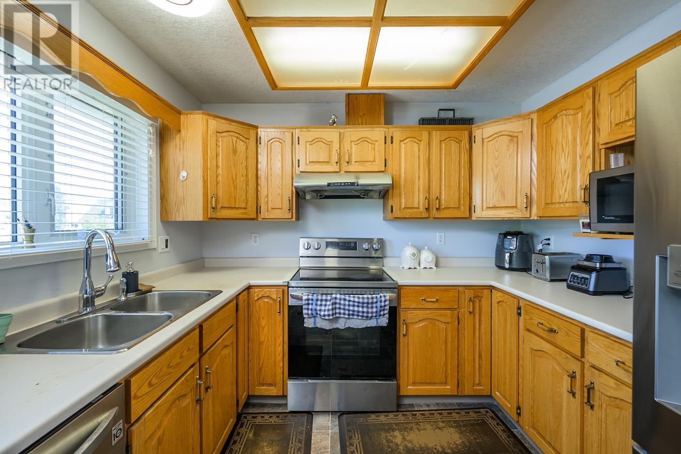 2810 Gogolin Road, Prince George, British Columbia  V2N 1N2 - Photo 10 - R3014787