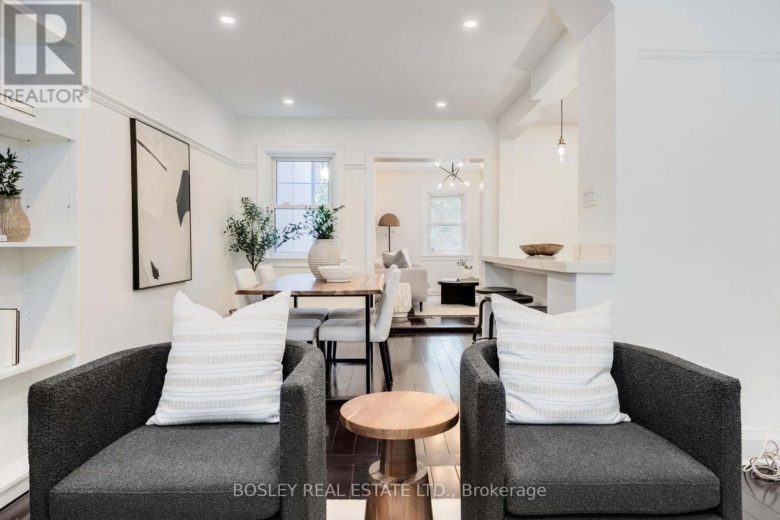 367 Belsize Drive, Toronto (Mount Pleasant East), Ontario  M4S 1M7 - Photo 5 - C12216571