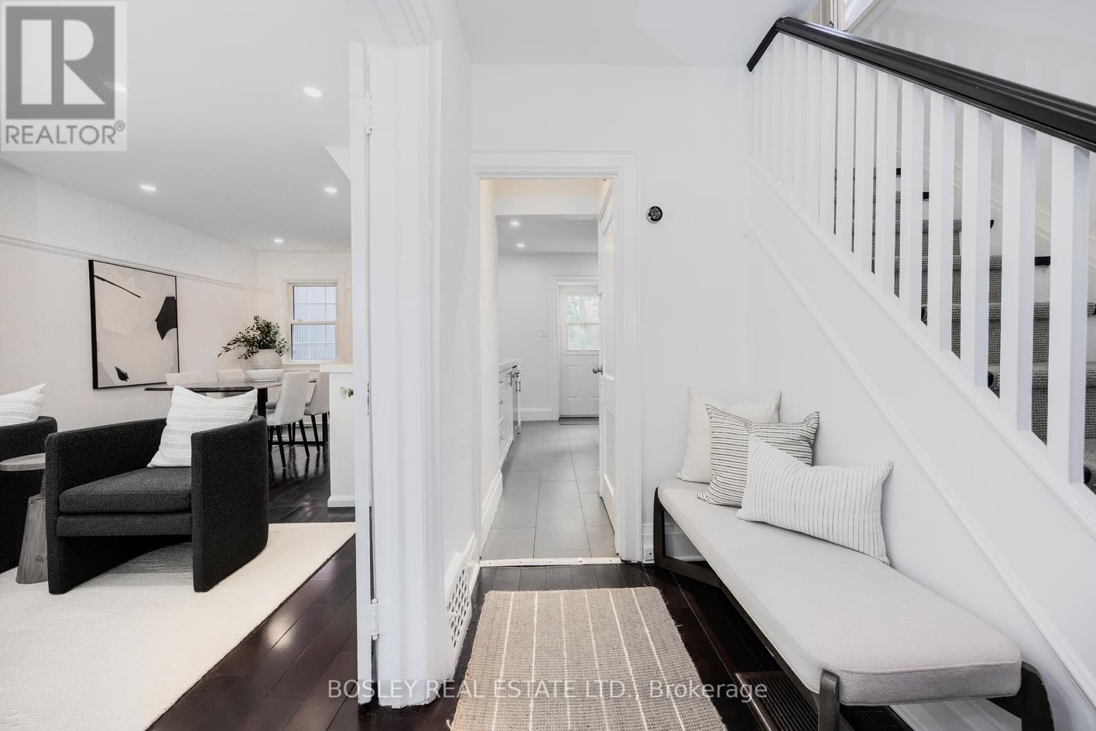 367 Belsize Drive, Toronto (Mount Pleasant East), Ontario  M4S 1M7 - Photo 6 - C12216571