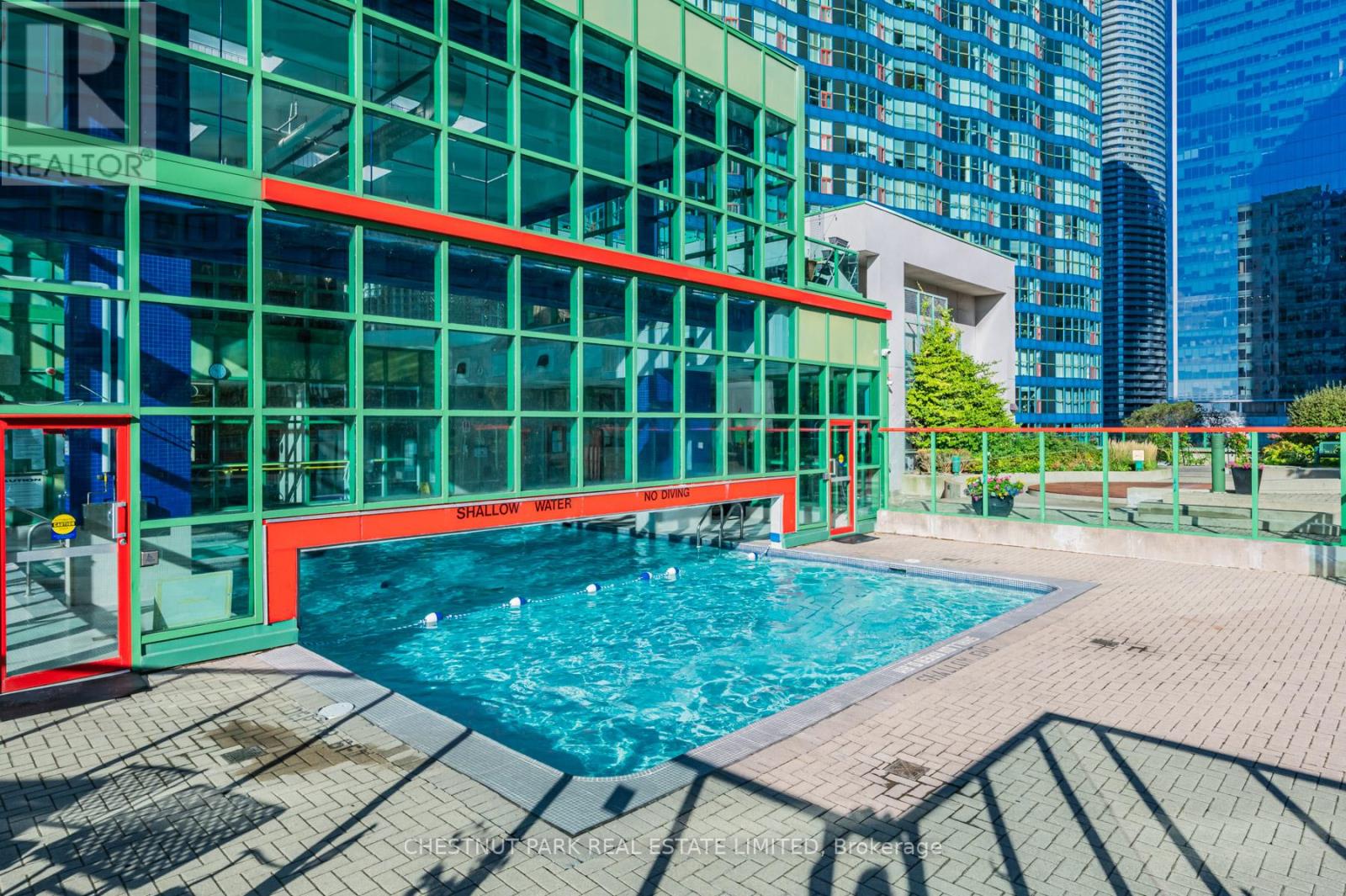 1008 - 99 Harbour Square, Toronto (Waterfront Communities), Ontario  M5J 2H2 - Photo 40 - C12216603