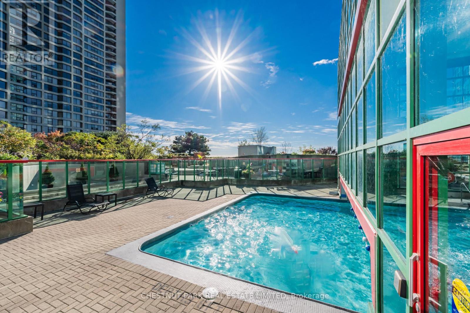 1008 - 99 Harbour Square, Toronto (Waterfront Communities), Ontario  M5J 2H2 - Photo 41 - C12216603