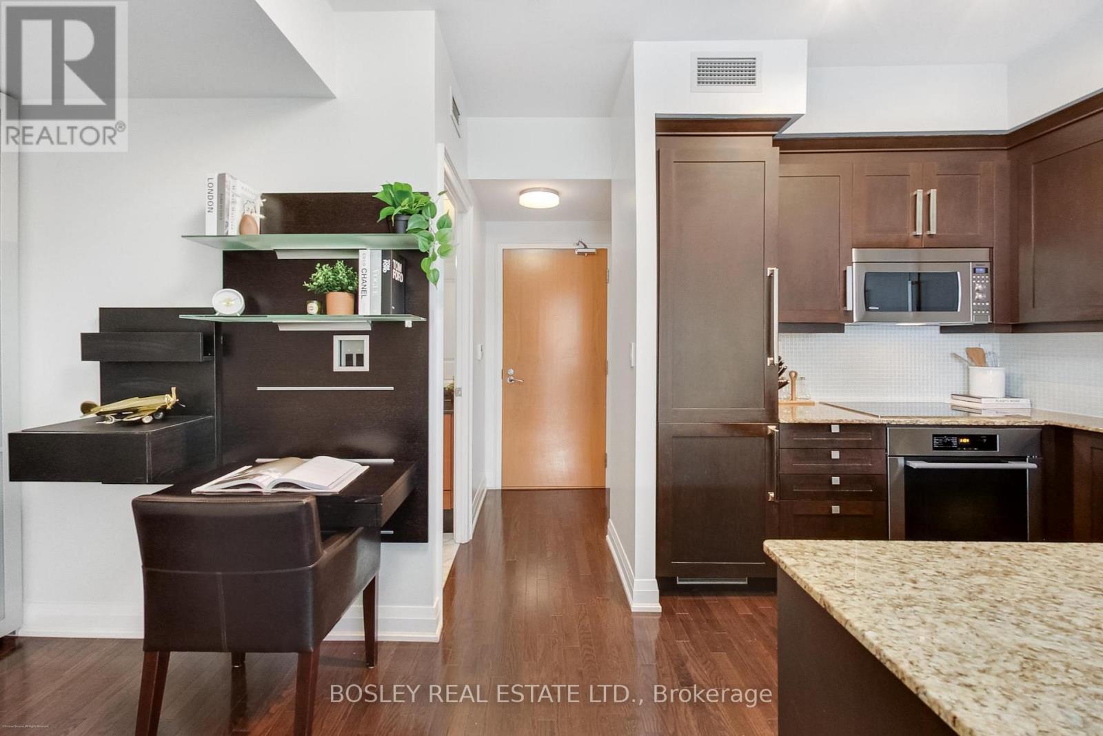 817 - 1 Bedford Road, Toronto (Annex), Ontario  M5R 2B5 - Photo 13 - C12216625