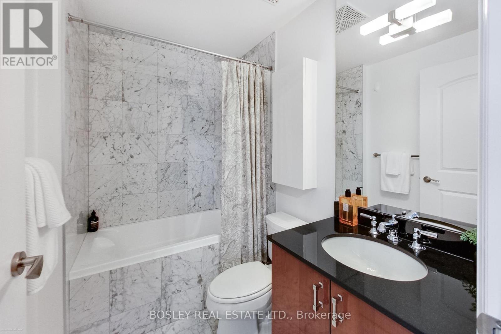 817 - 1 Bedford Road, Toronto (Annex), Ontario  M5R 2B5 - Photo 16 - C12216625