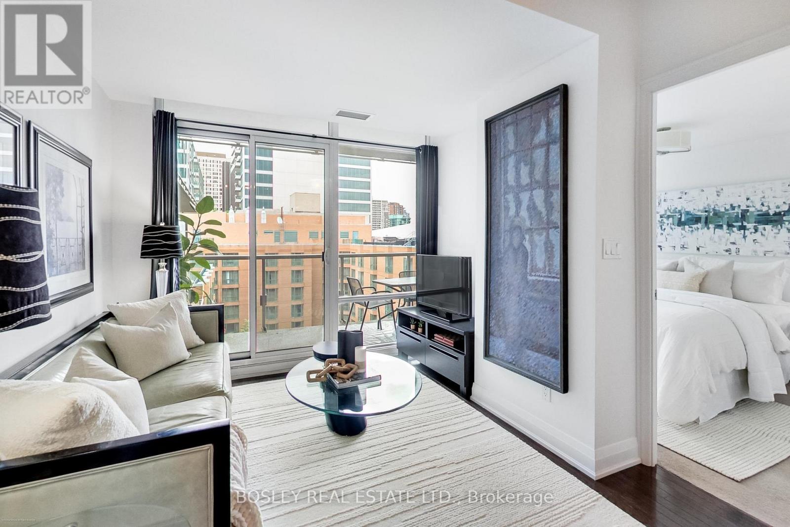 817 - 1 Bedford Road, Toronto (Annex), Ontario  M5R 2B5 - Photo 4 - C12216625