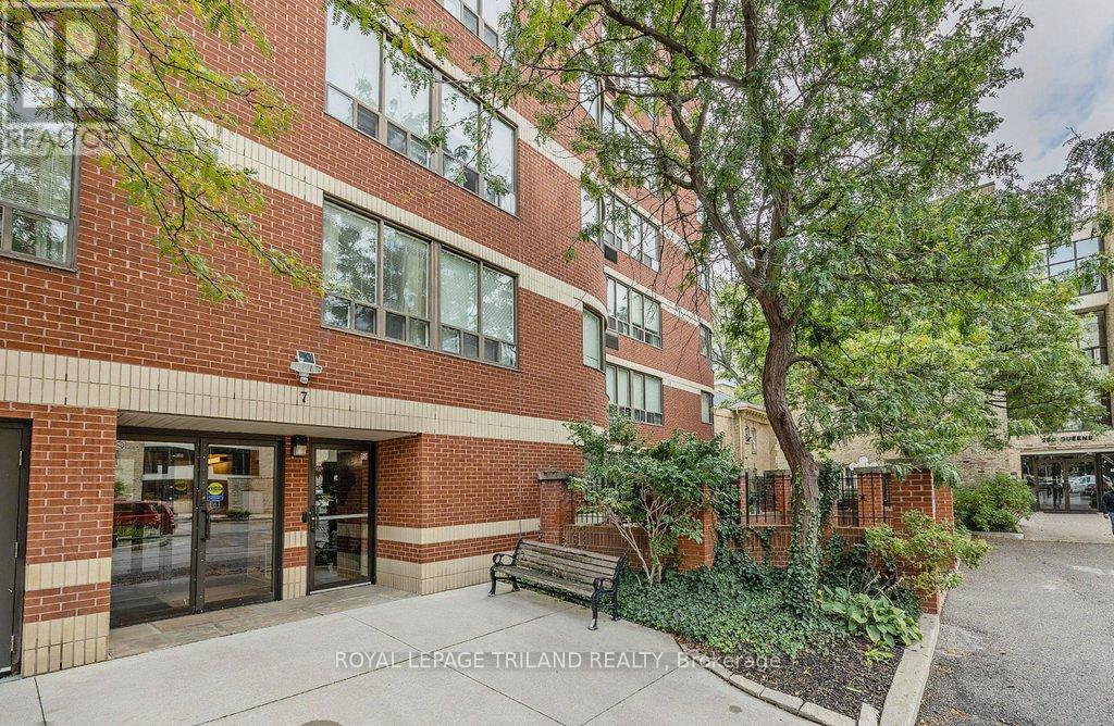 403 - 7 Picton Street, London East (East F), Ontario  N6B 3N7 - Photo 6 - X12216777