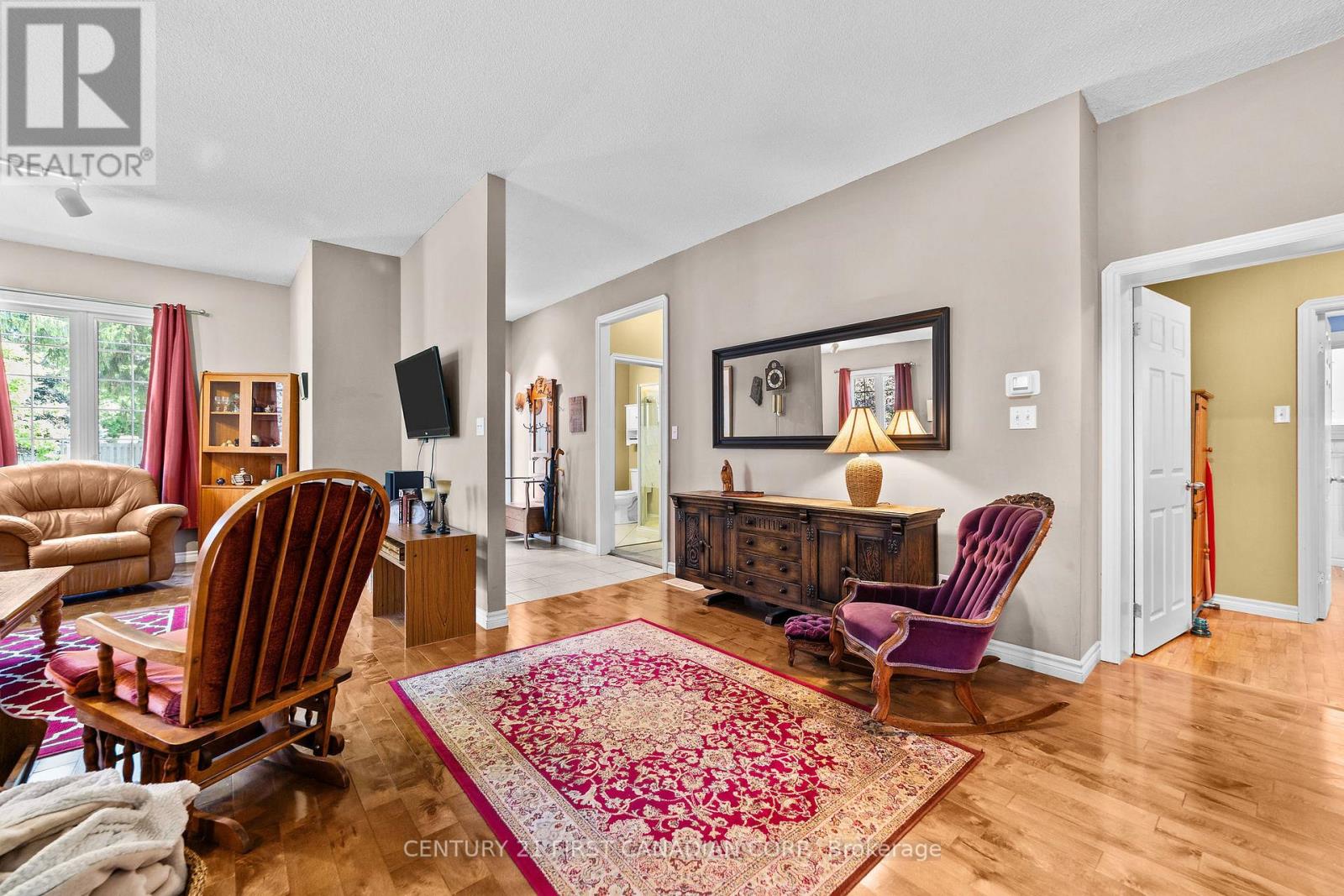 Photo 21 of 40 for 99 Duchess Avenue