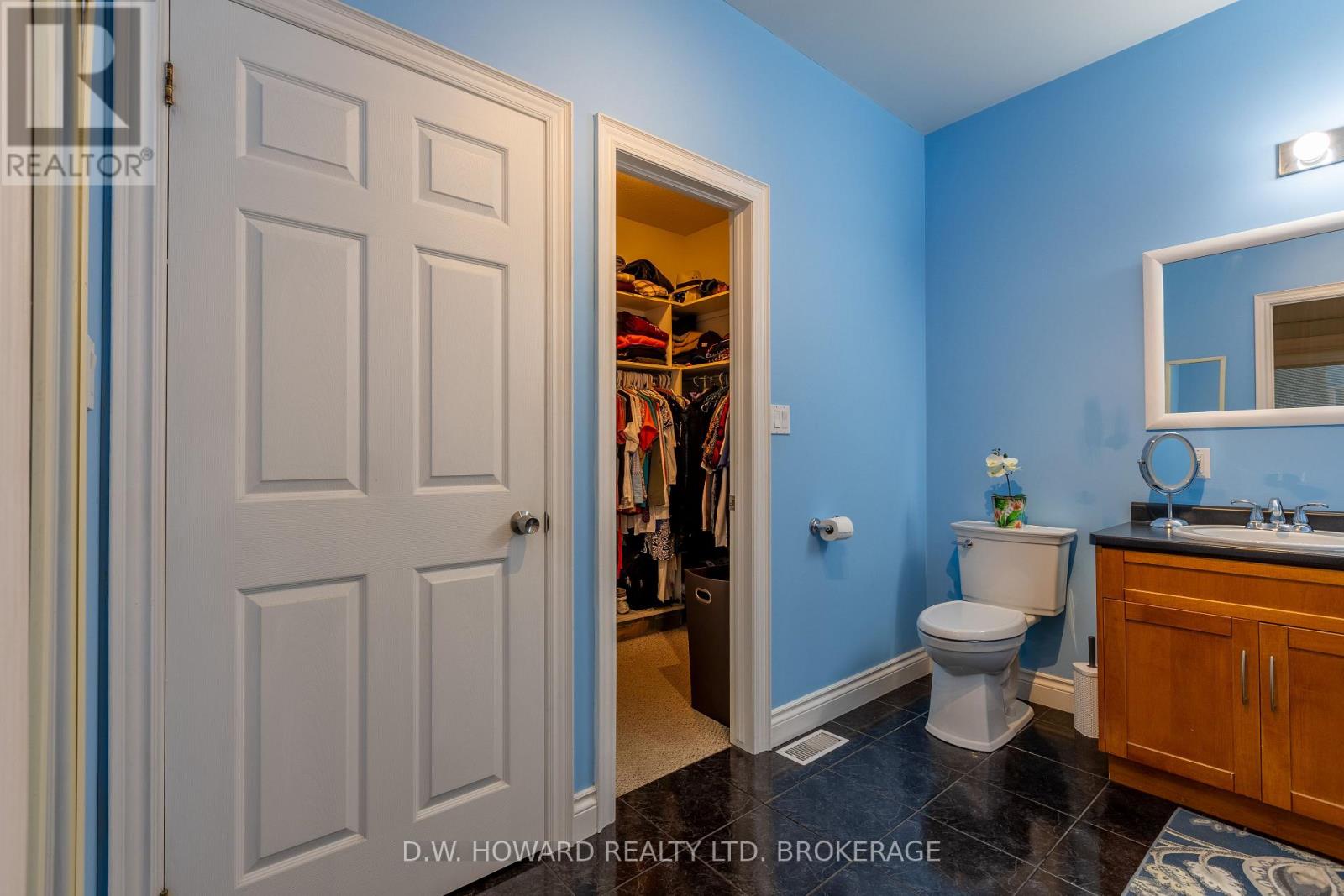 45 Westwood Drive, Port Colborne, Ontario  L3K 6B9 - Photo 18 - X12205674