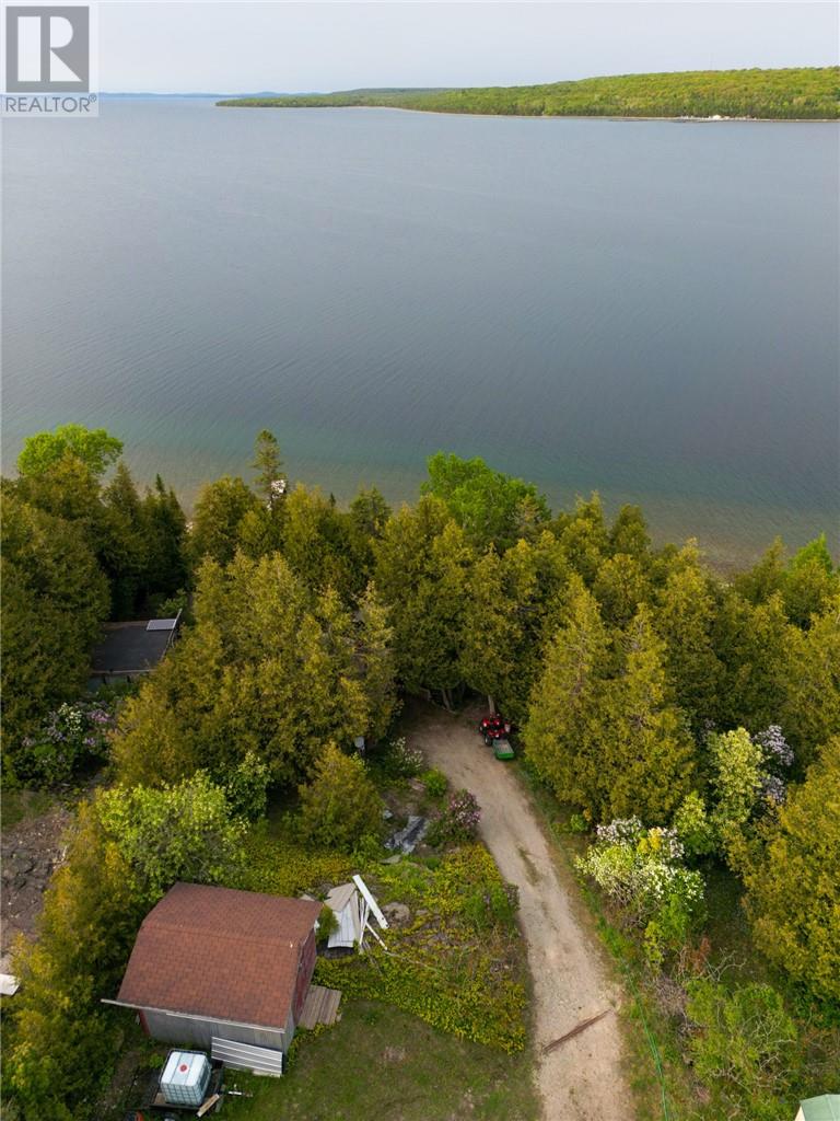 25 Sunova Beach Road, Manitowaning, Ontario  P0P 1N0 - Photo 3 - 2122699