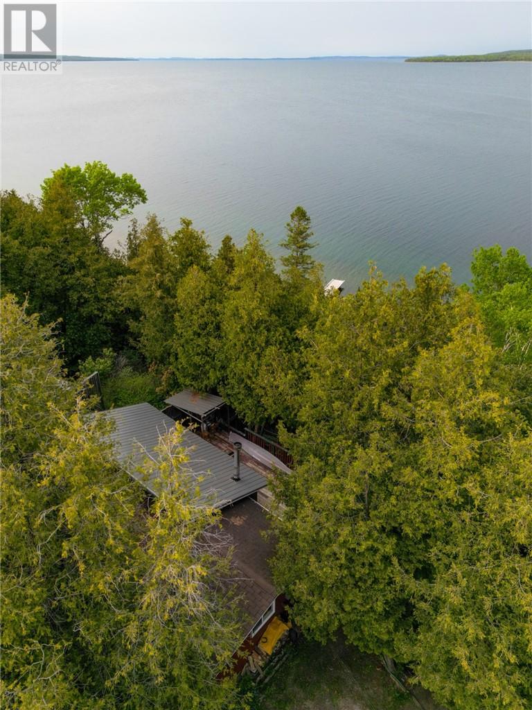25 Sunova Beach Road, Manitowaning, Ontario  P0P 1N0 - Photo 7 - 2122699