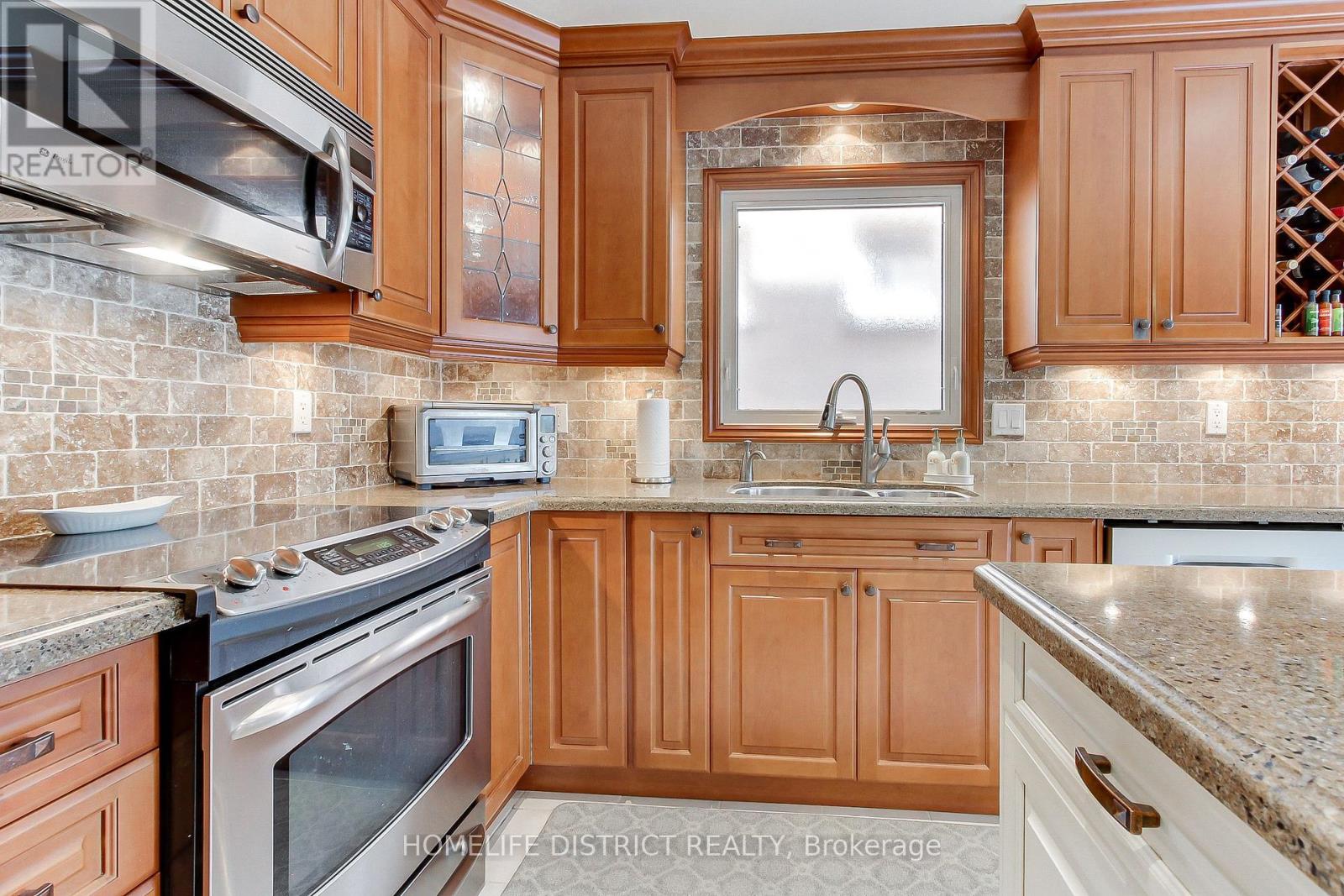 43 Daniels Crescent, Ajax, Ontario  L1T 1X8 - Photo 18 - E12216561