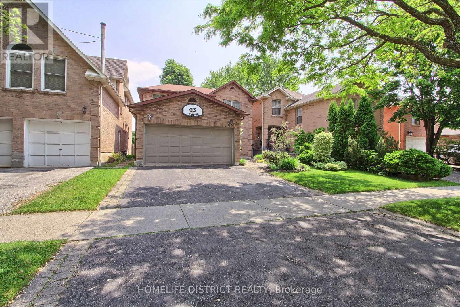 43 Daniels Crescent, Ajax, Ontario  L1T 1X8 - Photo 5 - E12216561