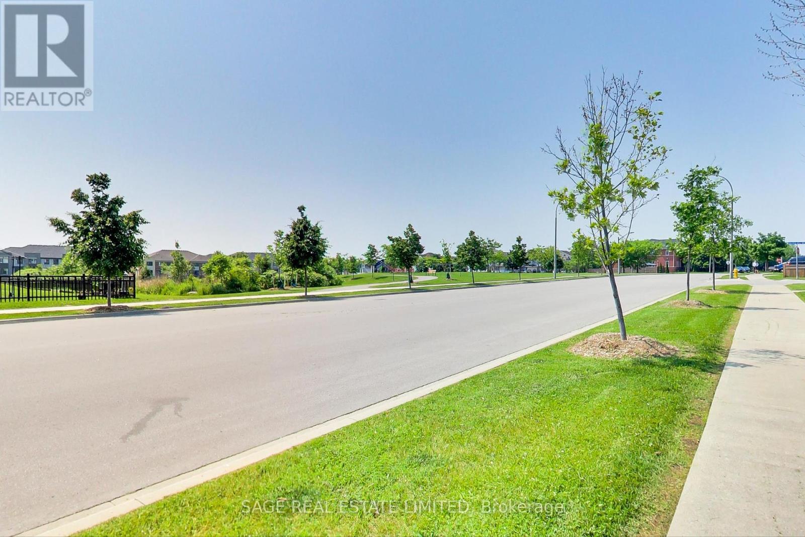 39 Pallock Hill Way, Whitby, Ontario  L1R 0N5 - Photo 49 - E12216564