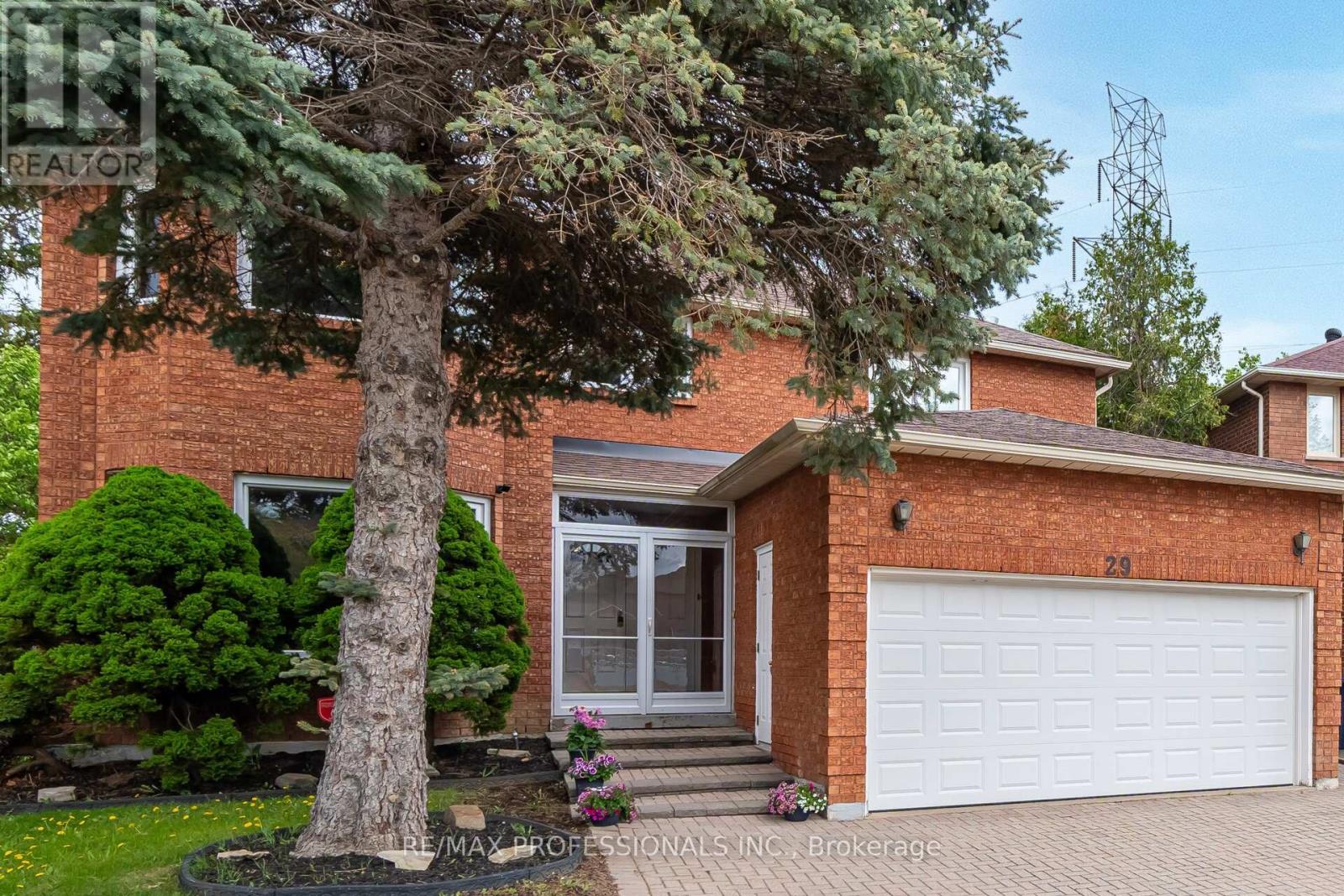 29 Moeller Court, Toronto, Ontario  M1E 5C1 - Photo 2 - E12216593