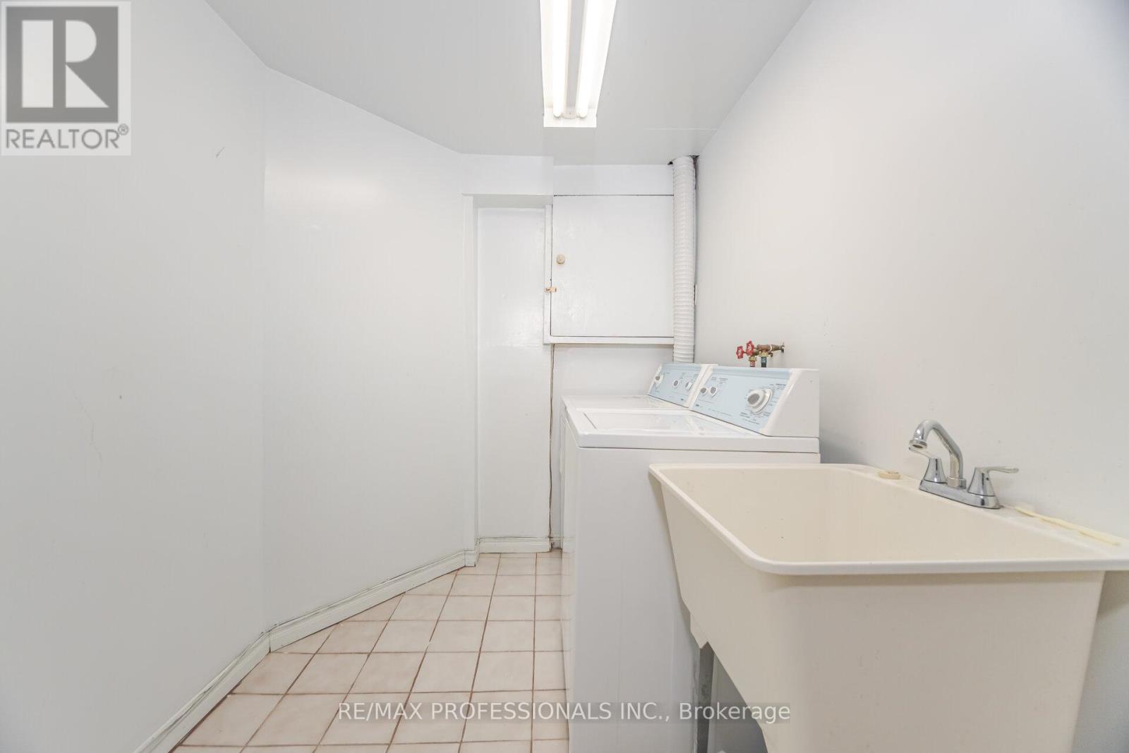 29 Moeller Court, Toronto, Ontario  M1E 5C1 - Photo 44 - E12216593