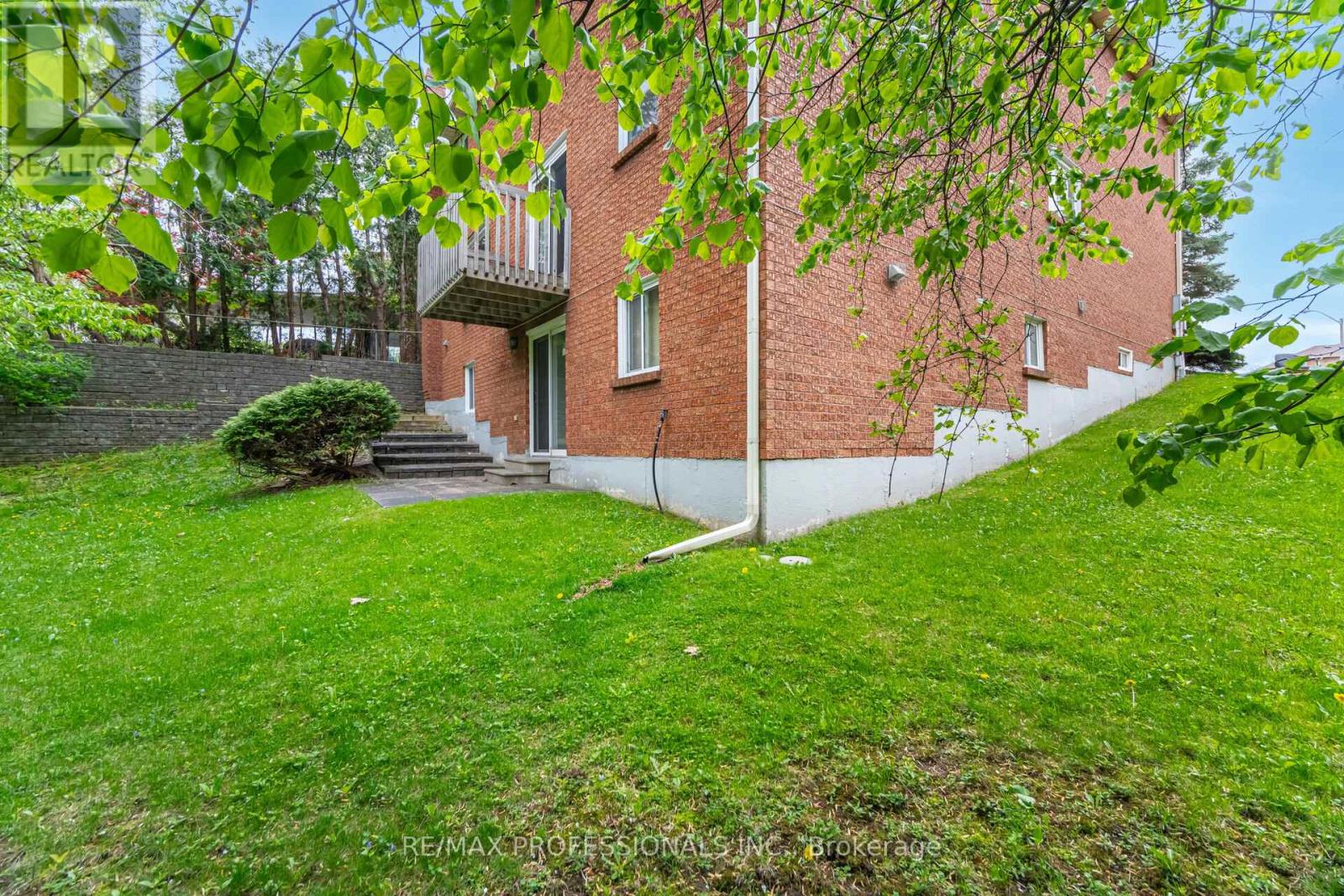 29 Moeller Court, Toronto, Ontario  M1E 5C1 - Photo 46 - E12216593