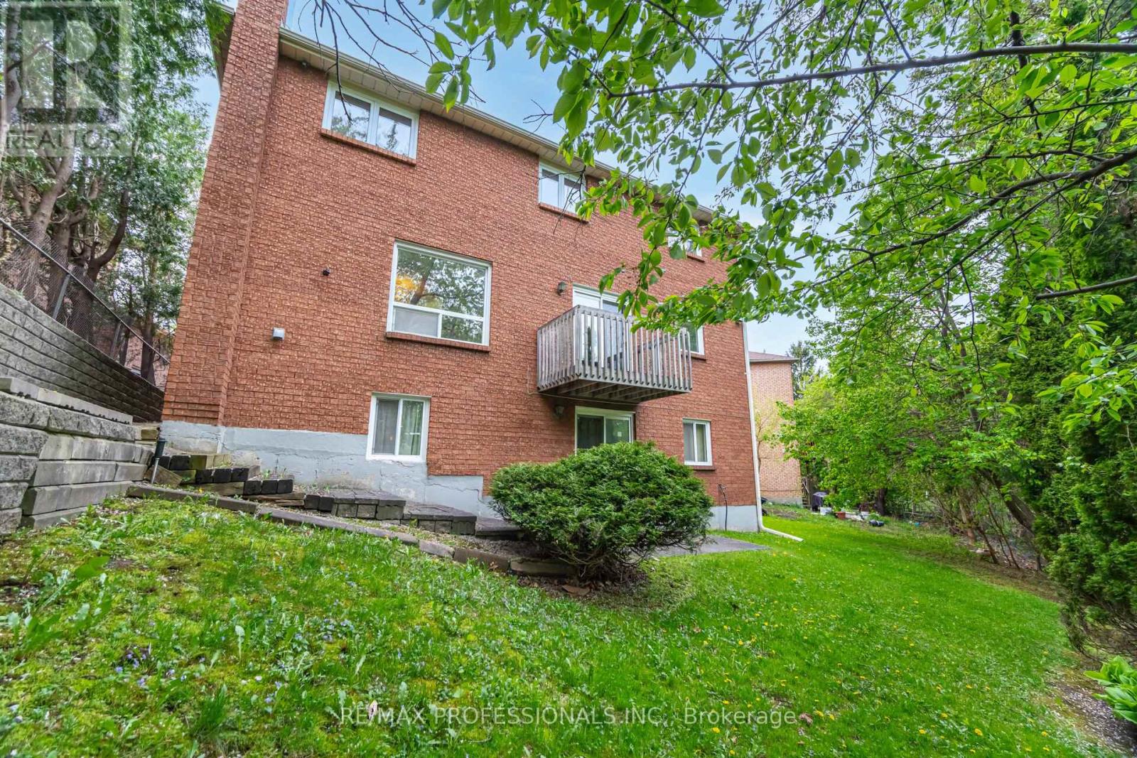 29 Moeller Court, Toronto, Ontario  M1E 5C1 - Photo 48 - E12216593