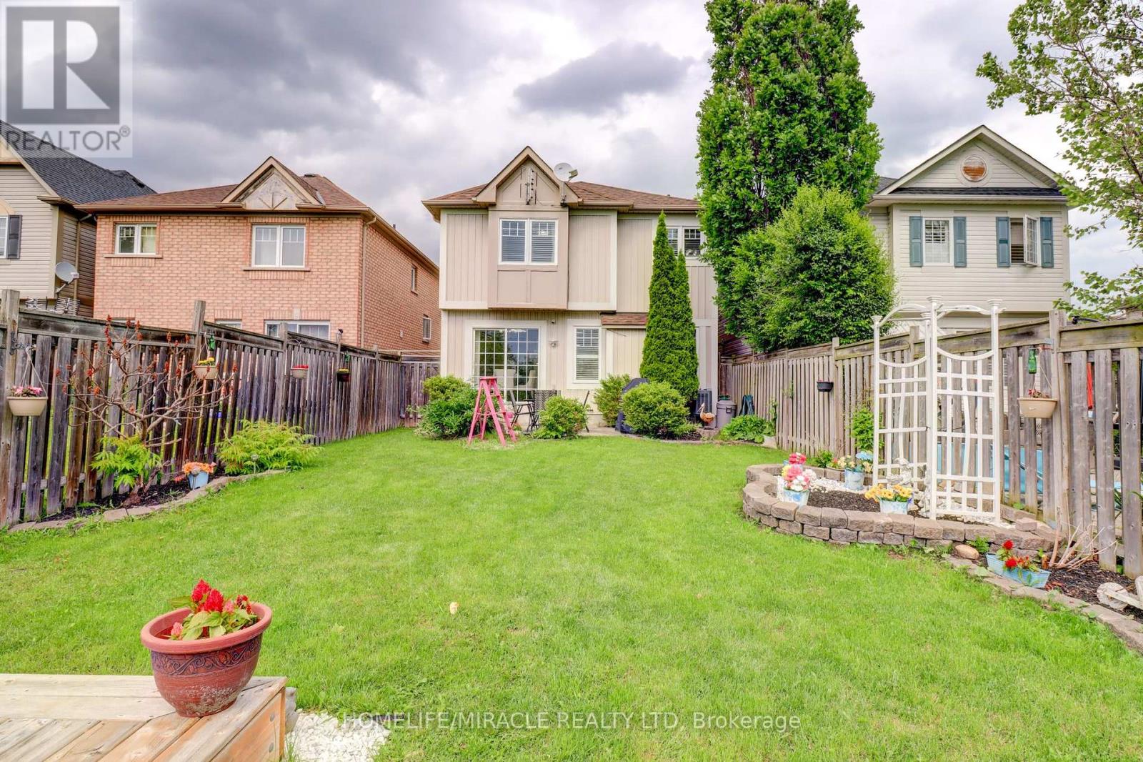 12 Breezewood Court, Whitby (Brooklin), Ontario  L1M 2L4 - Photo 32 - E12216629
