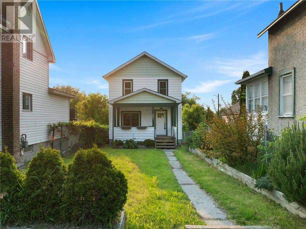 207 Mountain Street, Sudbury, Ontario  P3B 2R4 - Photo 5 - 2122900