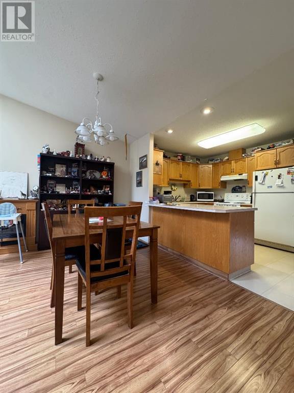 4919 56 Street, Camrose, Alberta  T4V 2C6 - Photo 8 - A2229996