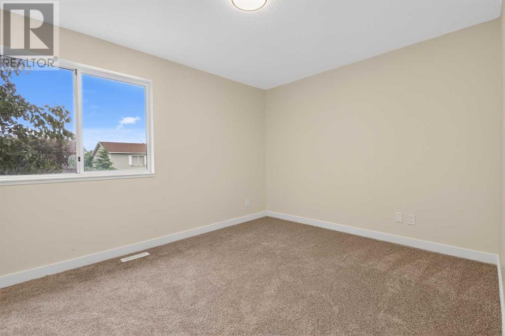 10 Martindale Mews Ne, Calgary, Alberta  T3J 2V5 - Photo 17 - A2230126