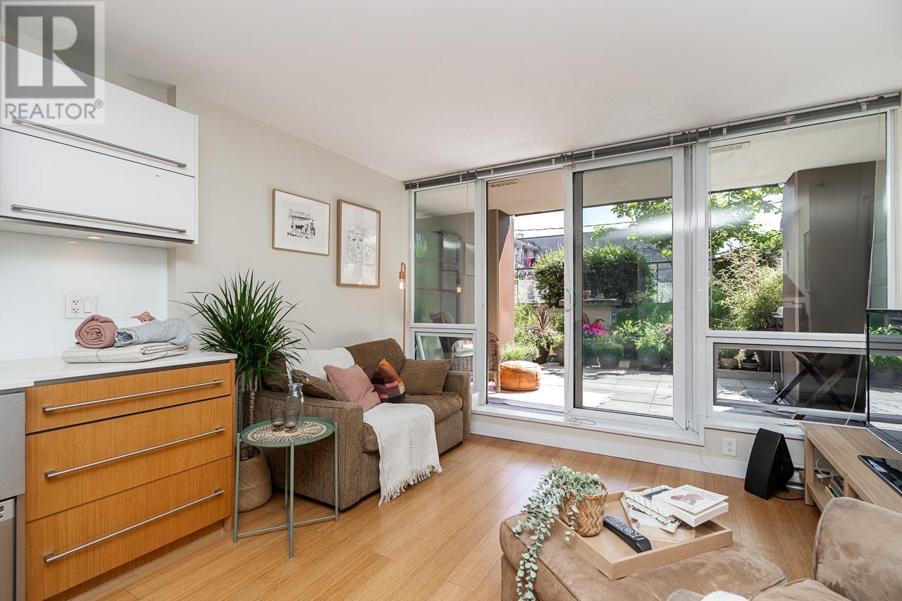209 718 Main Street, Vancouver, British Columbia  V6A 0B1 - Photo 6 - R3014876