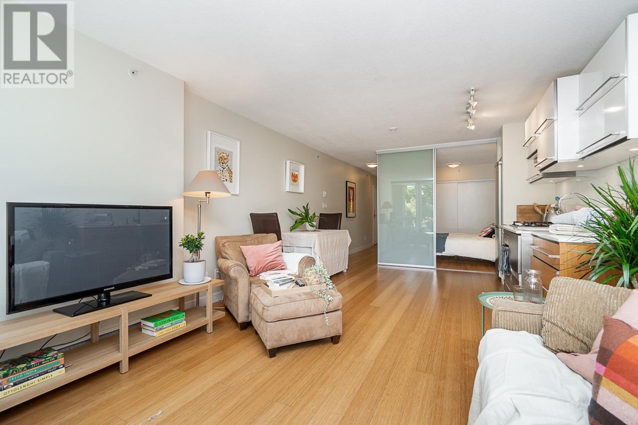 209 718 Main Street, Vancouver, British Columbia  V6A 0B1 - Photo 7 - R3014876