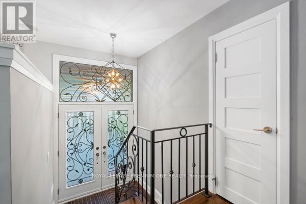 9 Faris Avenue, King, Ontario  L0G 1N0 - Photo 4 - N12216547