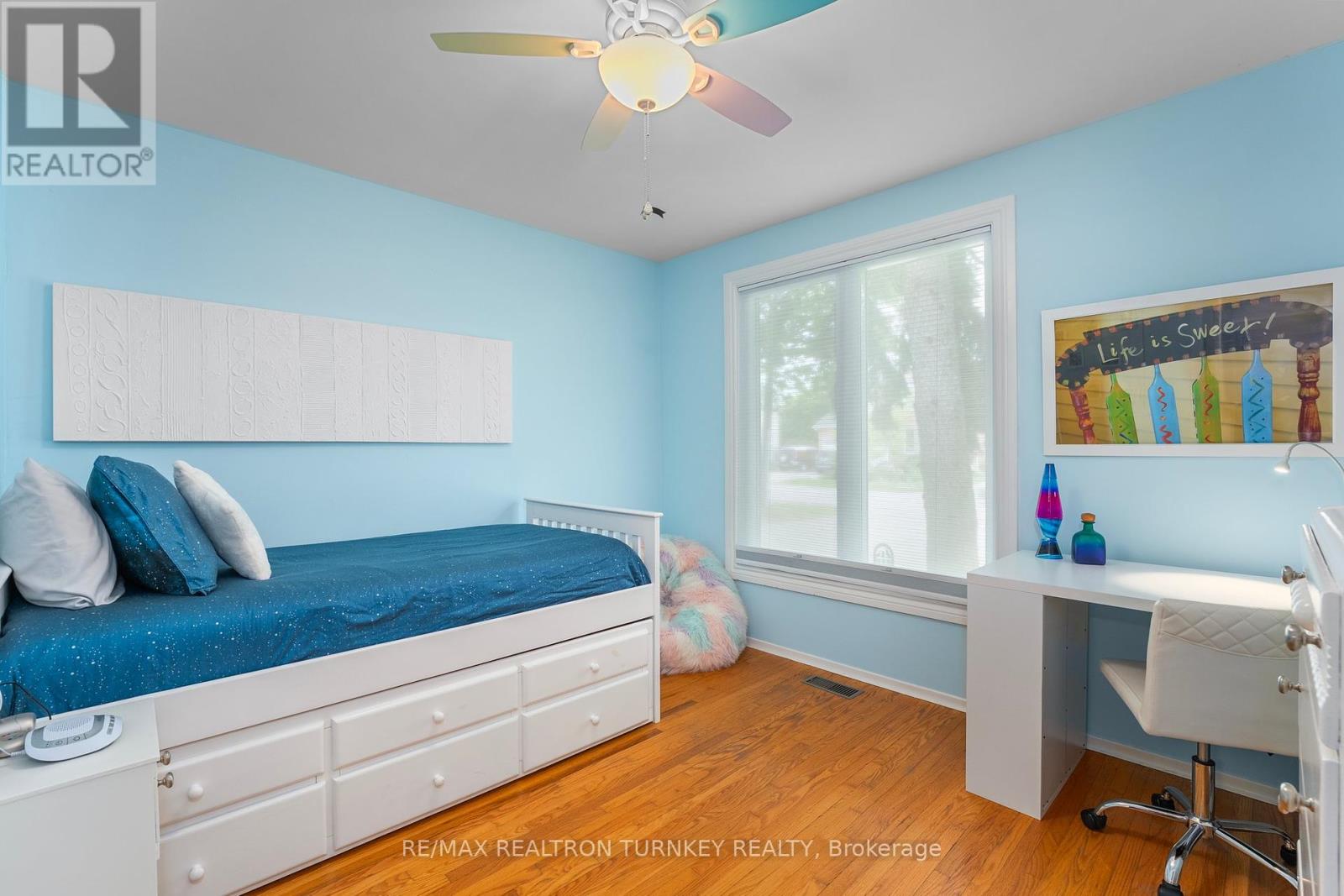 58 Olive Street, East Gwillimbury (Holland Landing), Ontario  L9N 1L5 - Photo 21 - N12216573