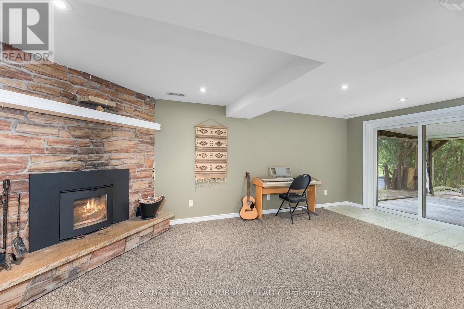 58 Olive Street, East Gwillimbury (Holland Landing), Ontario  L9N 1L5 - Photo 24 - N12216573