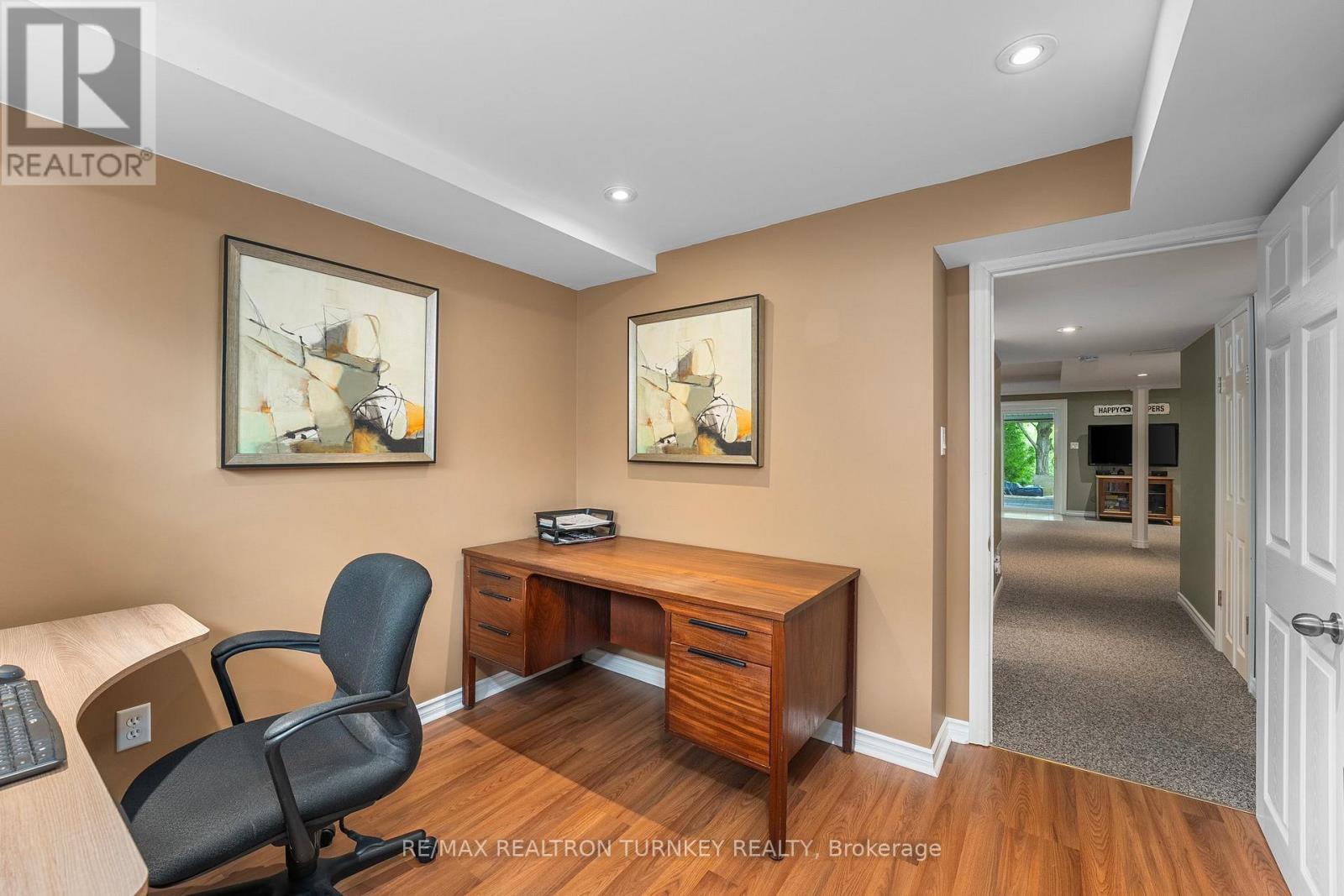 58 Olive Street, East Gwillimbury (Holland Landing), Ontario  L9N 1L5 - Photo 32 - N12216573