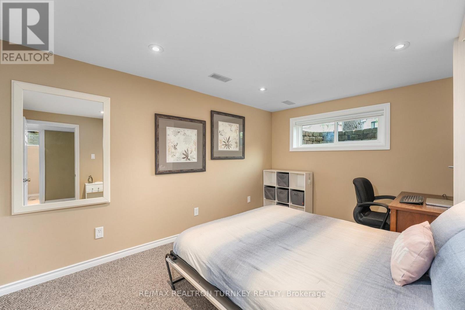 58 Olive Street, East Gwillimbury (Holland Landing), Ontario  L9N 1L5 - Photo 33 - N12216573