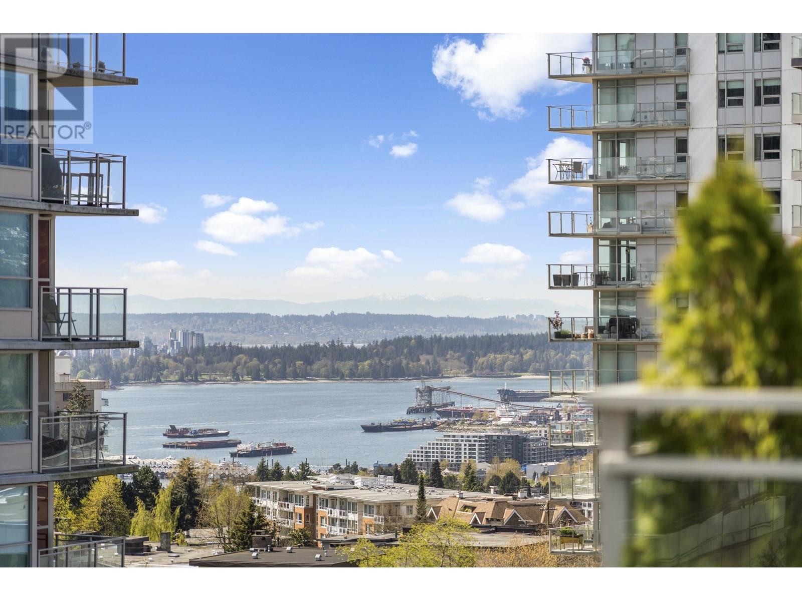 703 125 E 14TH STREET, North Vancouver, British Columbia