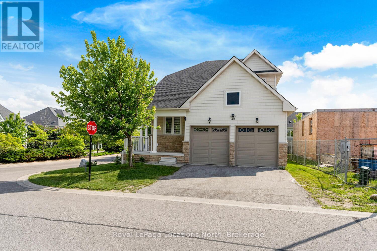 40 Waterview Road, Wasaga Beach, Ontario  L9Z 0E9 - Photo 3 - S12216823