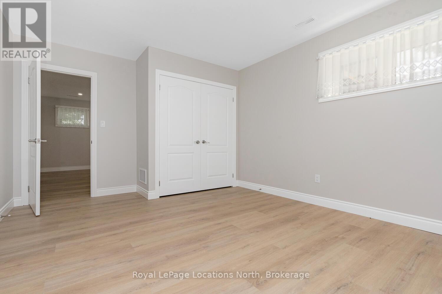 40 Waterview Road, Wasaga Beach, Ontario  L9Z 0E9 - Photo 35 - S12216823