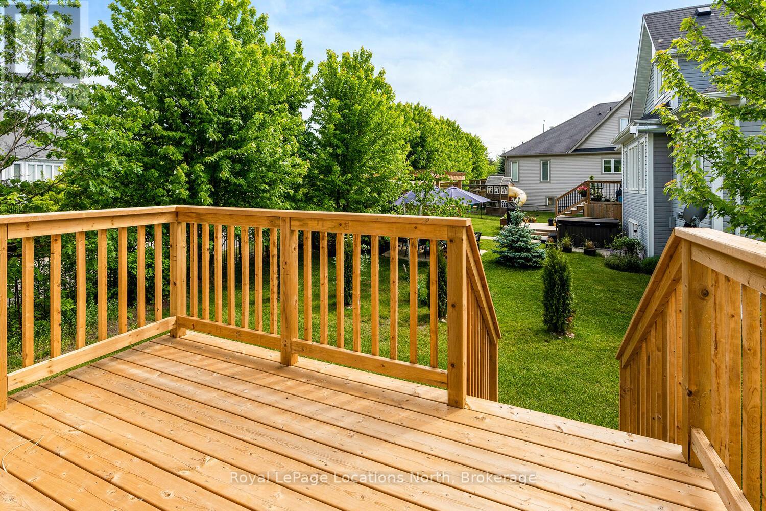 40 Waterview Road, Wasaga Beach, Ontario  L9Z 0E9 - Photo 4 - S12216823