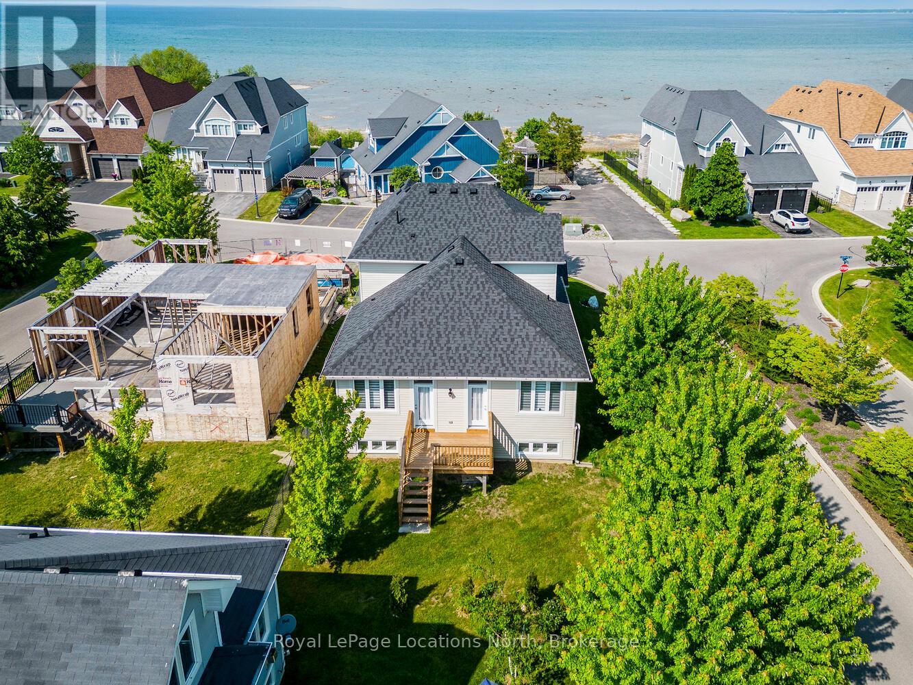40 Waterview Road, Wasaga Beach, Ontario  L9Z 0E9 - Photo 7 - S12216823