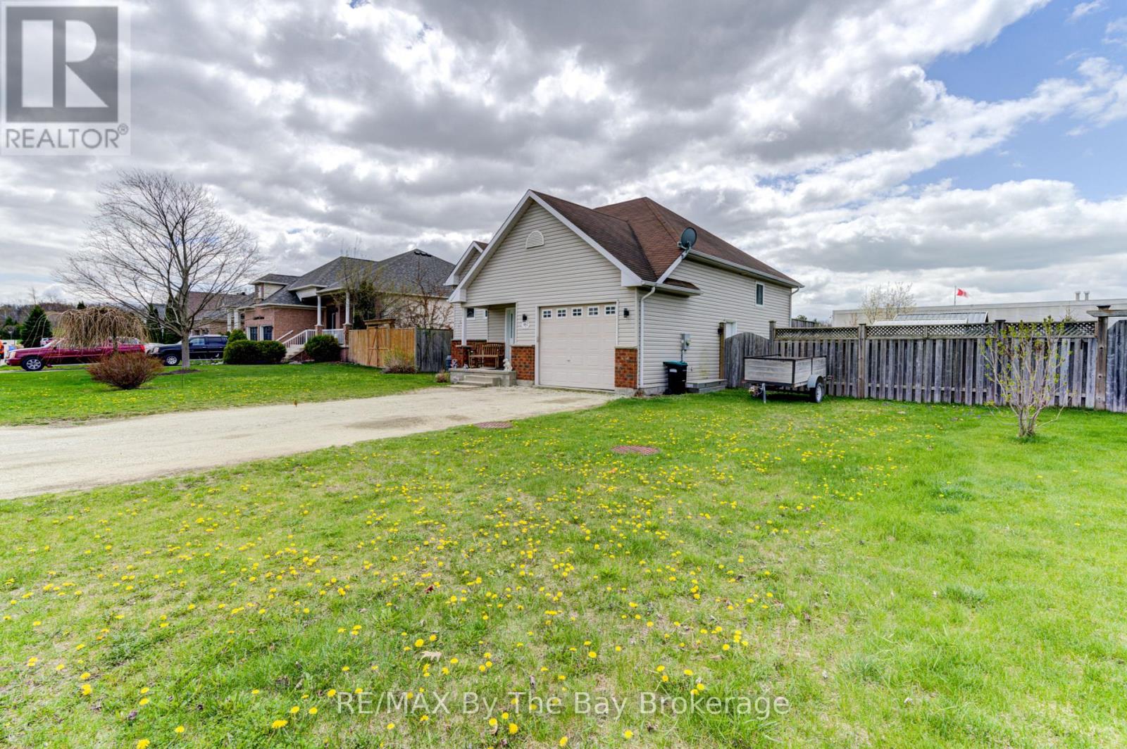 36A MEADOWLARK BOULEVARD, Wasaga Beach, Ontario