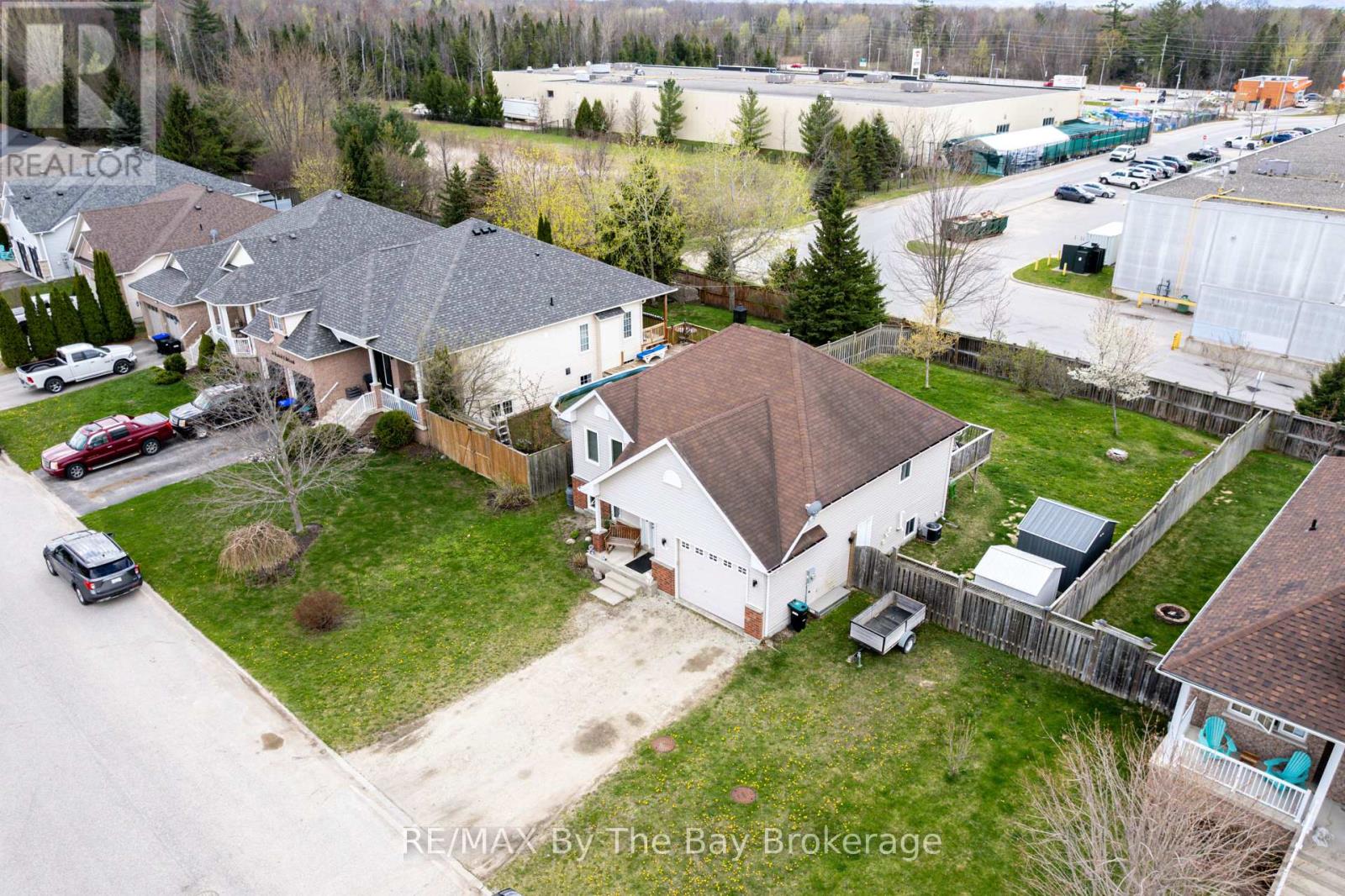 36a Meadowlark Boulevard, Wasaga Beach, Ontario  L9Z 3B2 - Photo 39 - S12216880