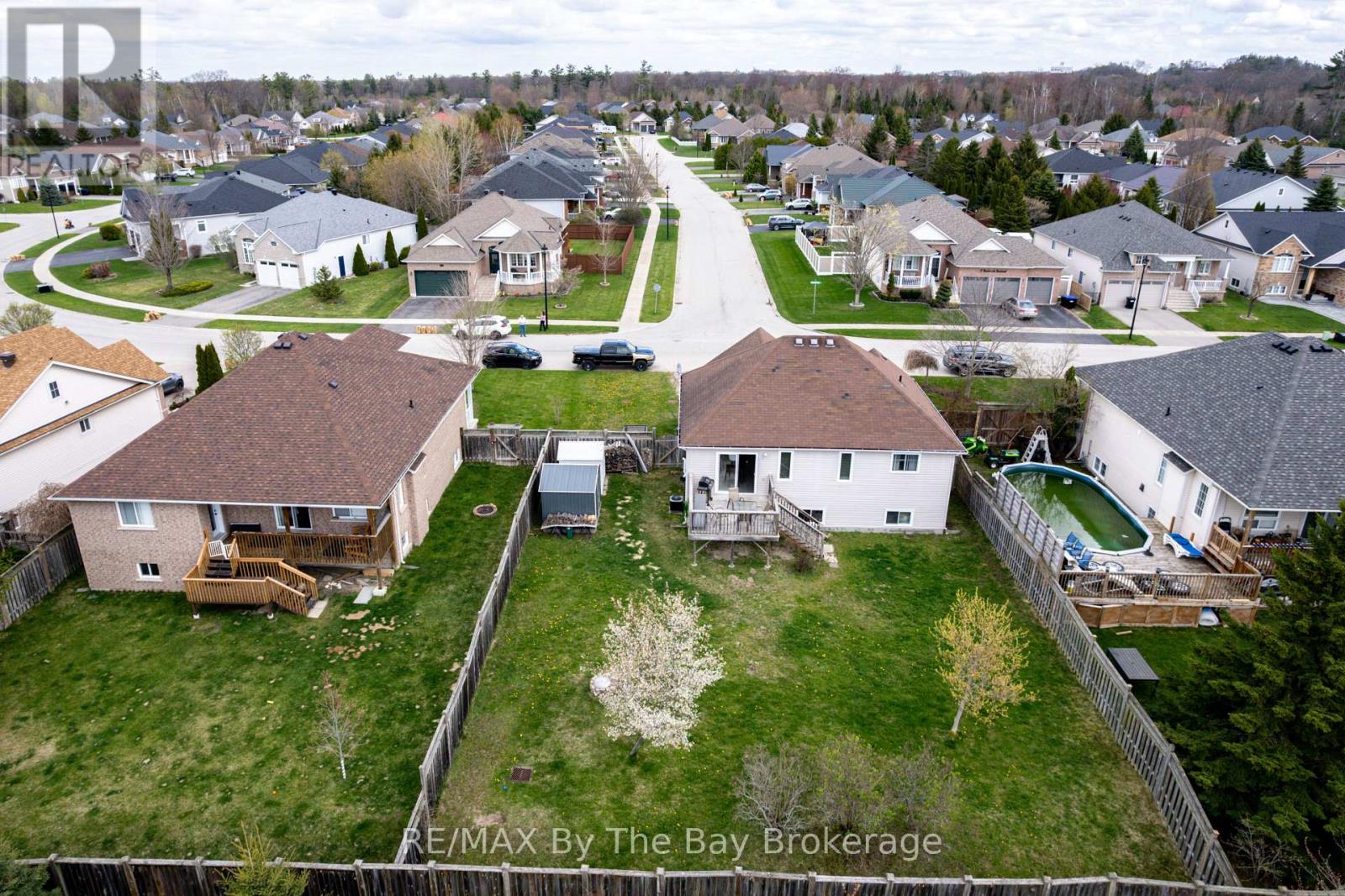 36a Meadowlark Boulevard, Wasaga Beach, Ontario  L9Z 3B2 - Photo 44 - S12216880