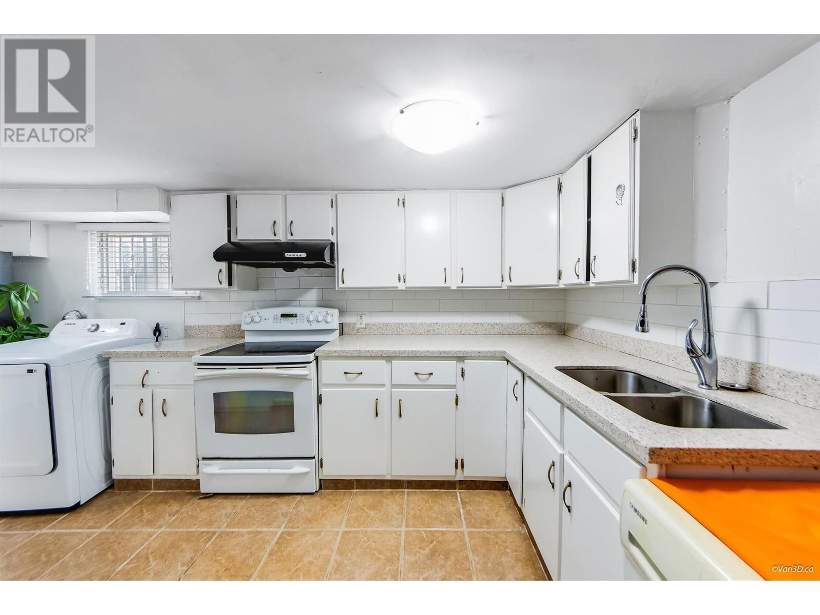 6596 Knight Street, Vancouver, British Columbia  V5P 2W2 - Photo 11 - R3014922
