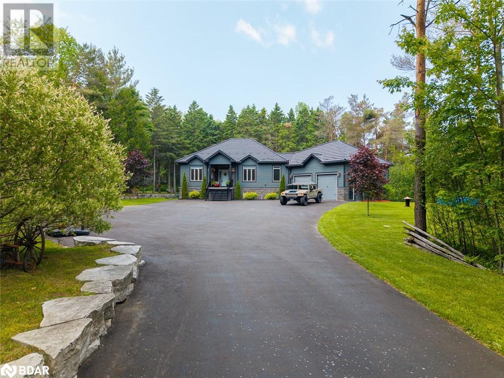 7070 93 Highway, Tiny, Ontario  L0K 2E0 - Photo 1 - 40739939