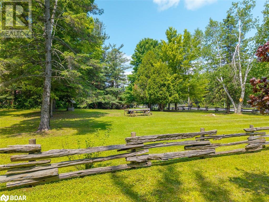 7070 93 Highway, Tiny, Ontario  L0K 2E0 - Photo 2 - 40739939
