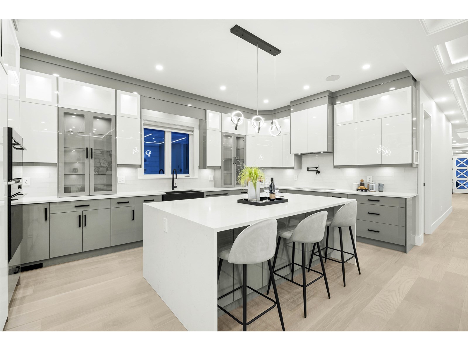 2096 Bowler Drive, Surrey, British Columbia  V4A 5A3 - Photo 10 - R3014952