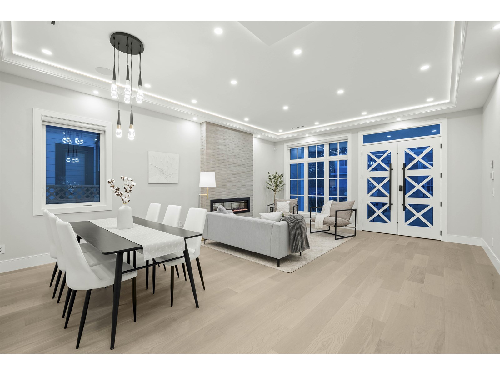 2096 Bowler Drive, Surrey, British Columbia  V4A 5A3 - Photo 3 - R3014952