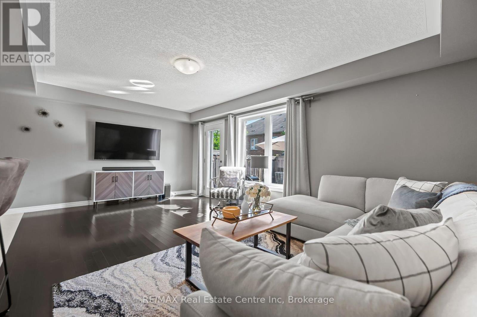 46 - 167 Arkell Road, Guelph, Ontario  N1L 0J9 - Photo 10 - X12216845