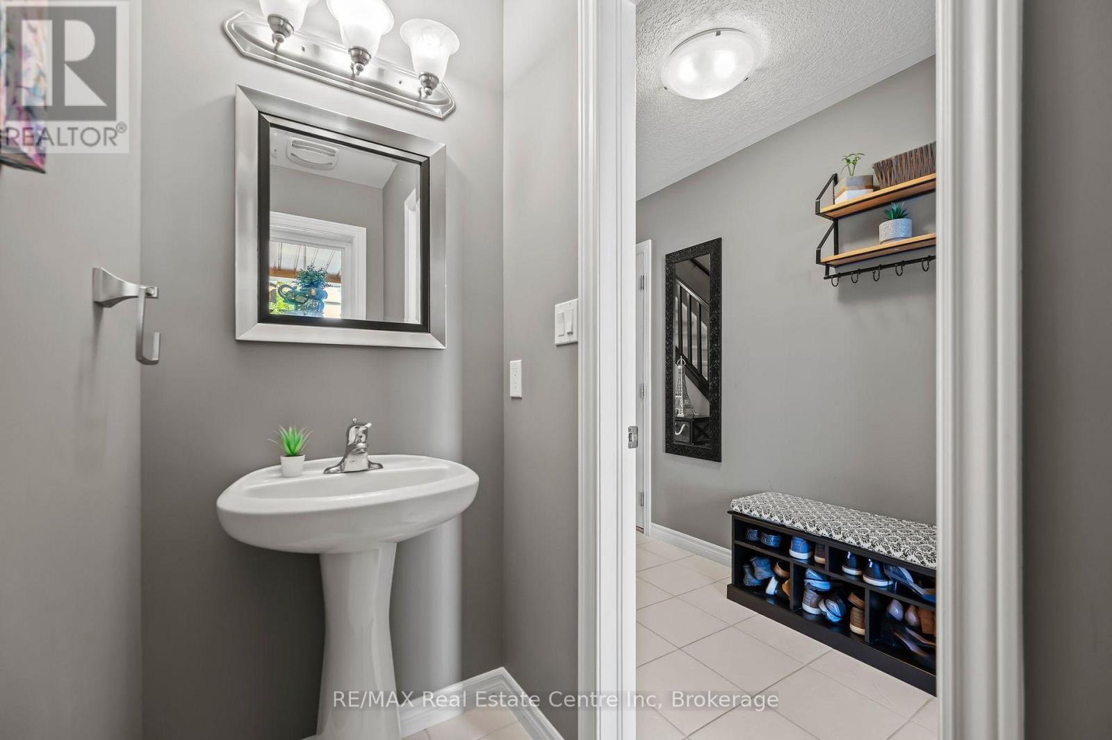 46 - 167 Arkell Road, Guelph, Ontario  N1L 0J9 - Photo 13 - X12216845