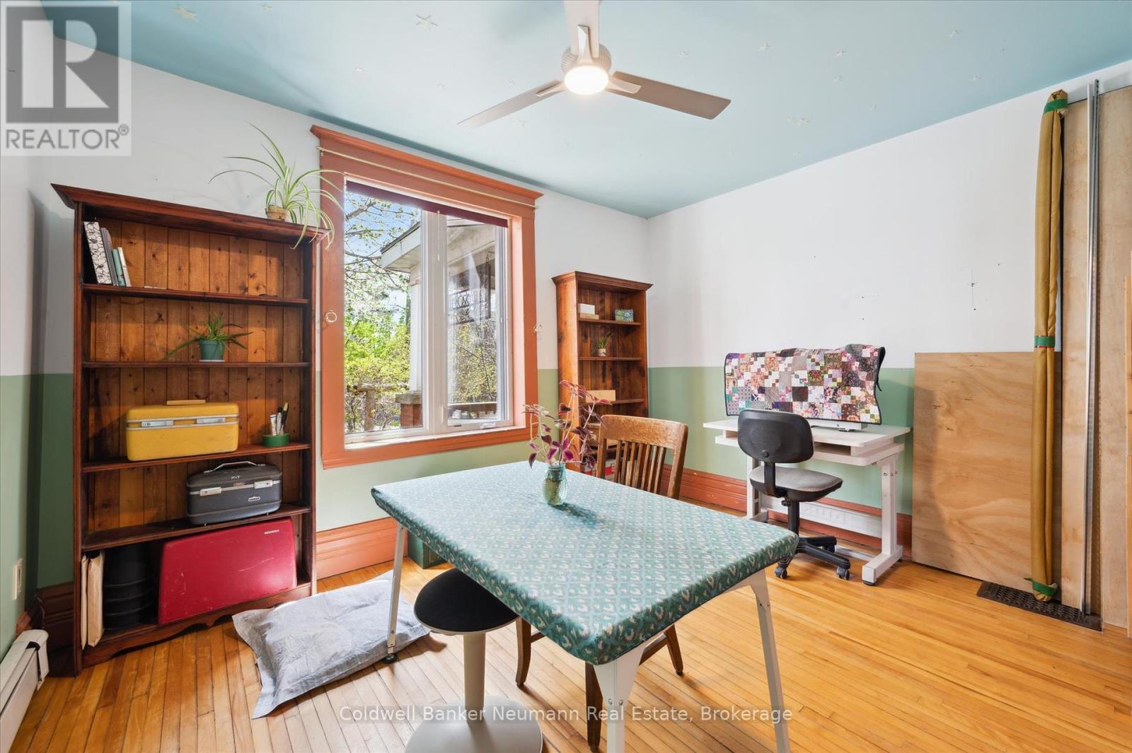 124 Surrey Street E, Guelph, Ontario  N1H 3P9 - Photo 15 - X12216850