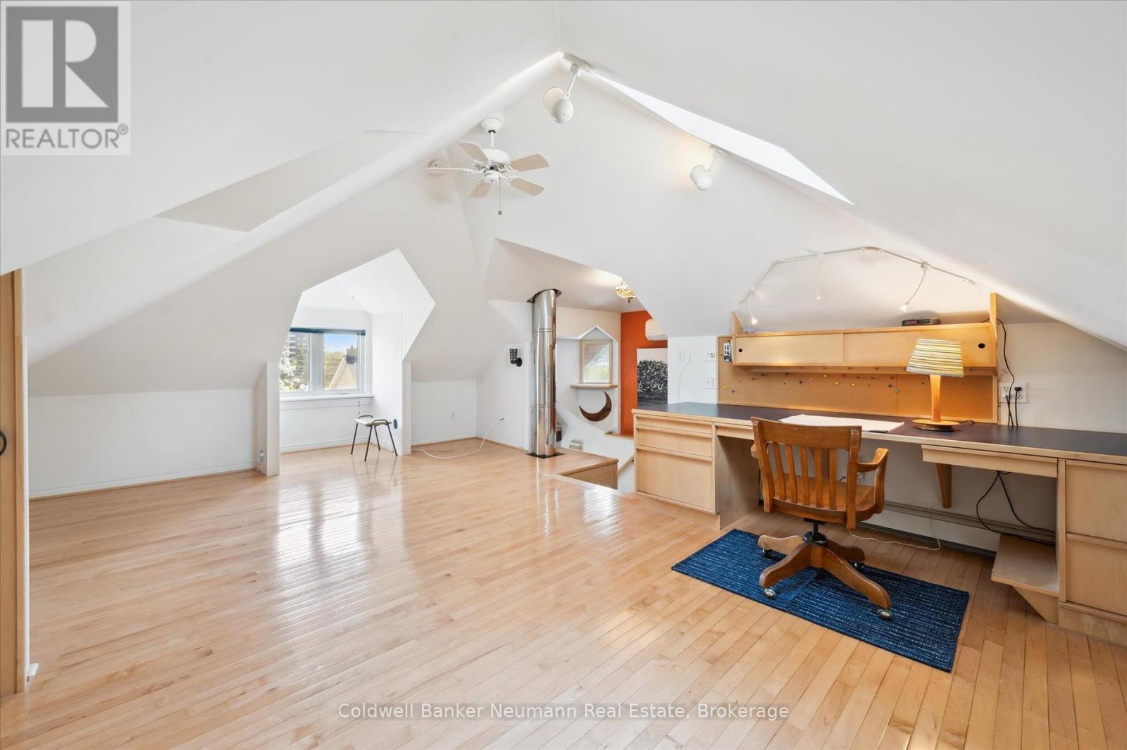 124 Surrey Street E, Guelph, Ontario  N1H 3P9 - Photo 26 - X12216850