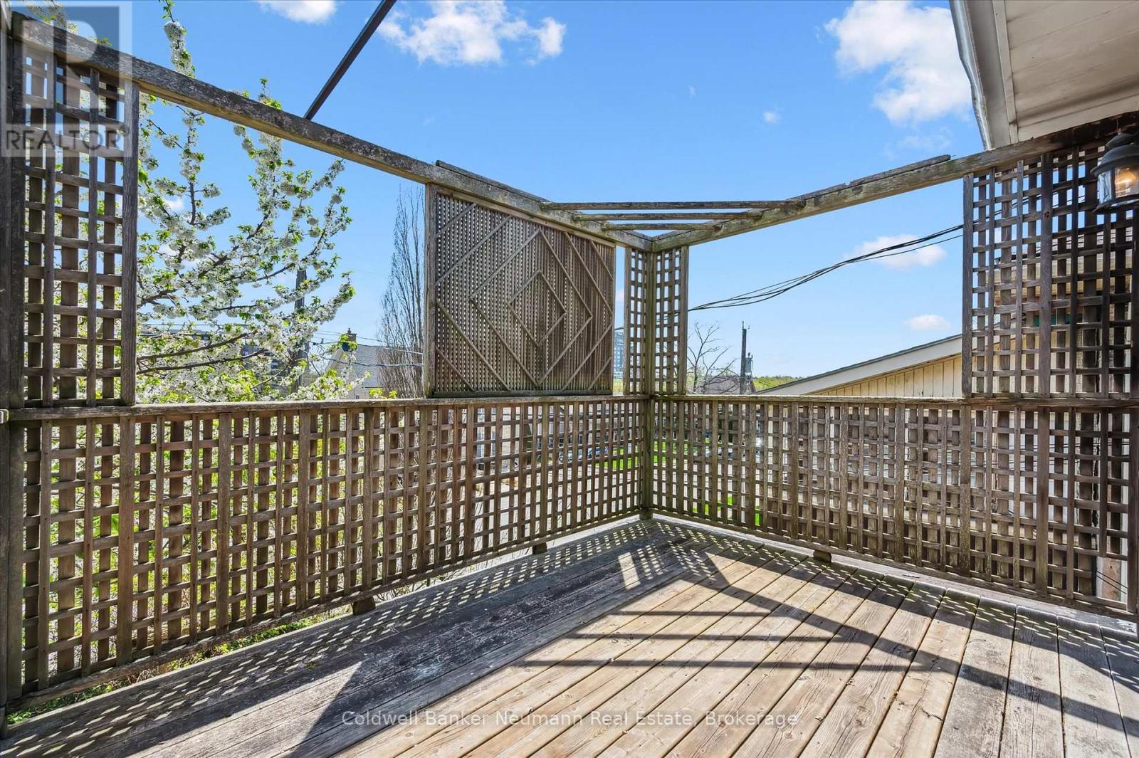 124 Surrey Street E, Guelph, Ontario  N1H 3P9 - Photo 28 - X12216850