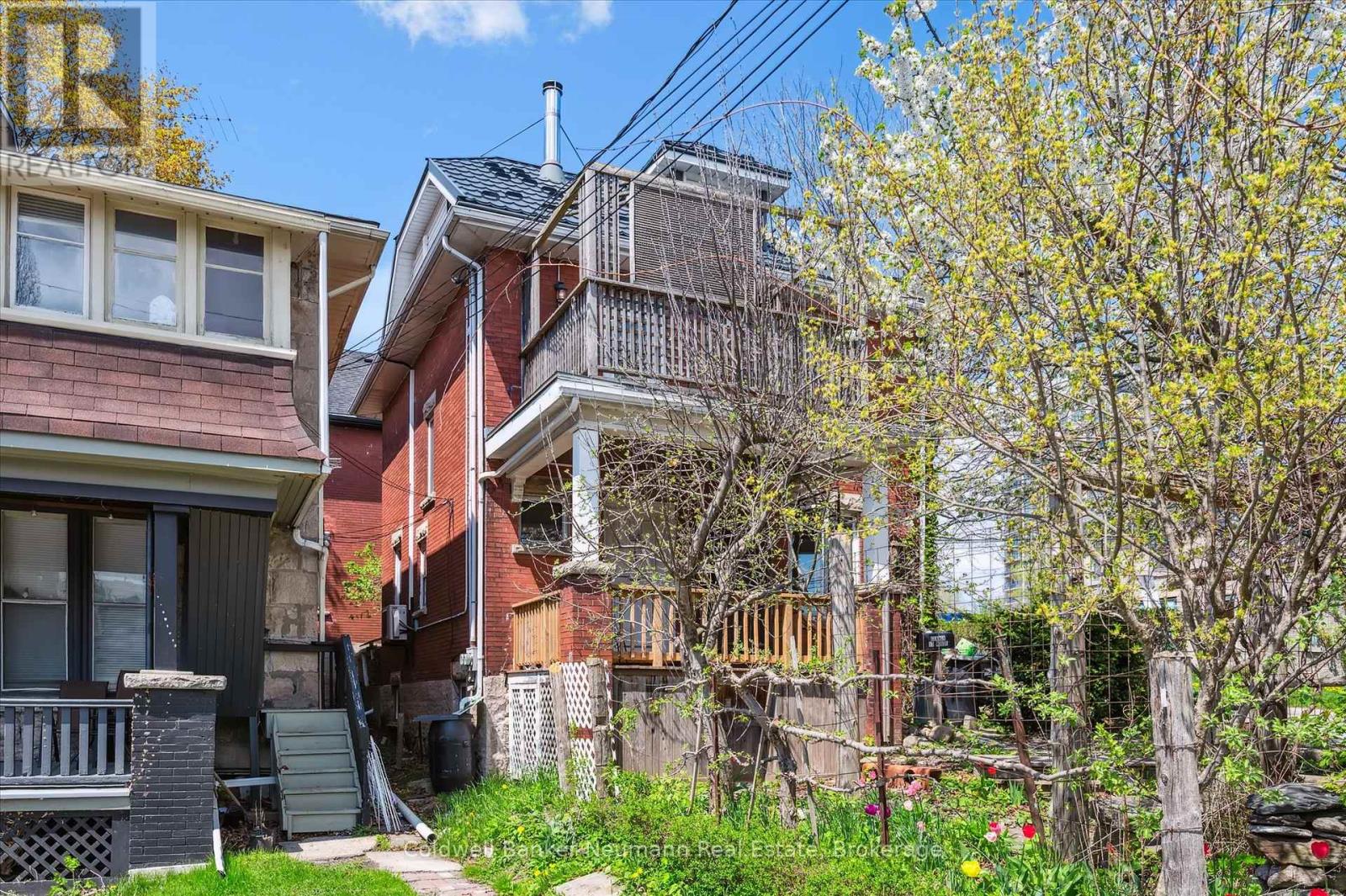 124 Surrey Street E, Guelph, Ontario  N1H 3P9 - Photo 39 - X12216850